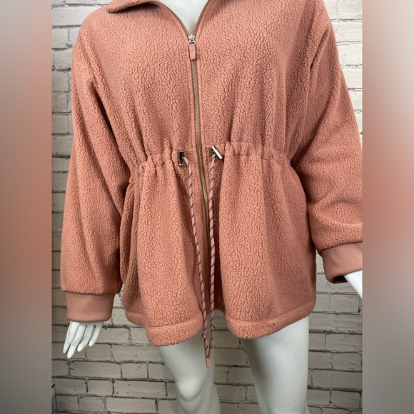Universal Thread Pink Fleece Sherpa Jacket size 2X Plus Sized Winter Coat NEW - Picture 8 of 14